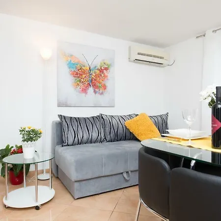 Apartman Pepa Apartment